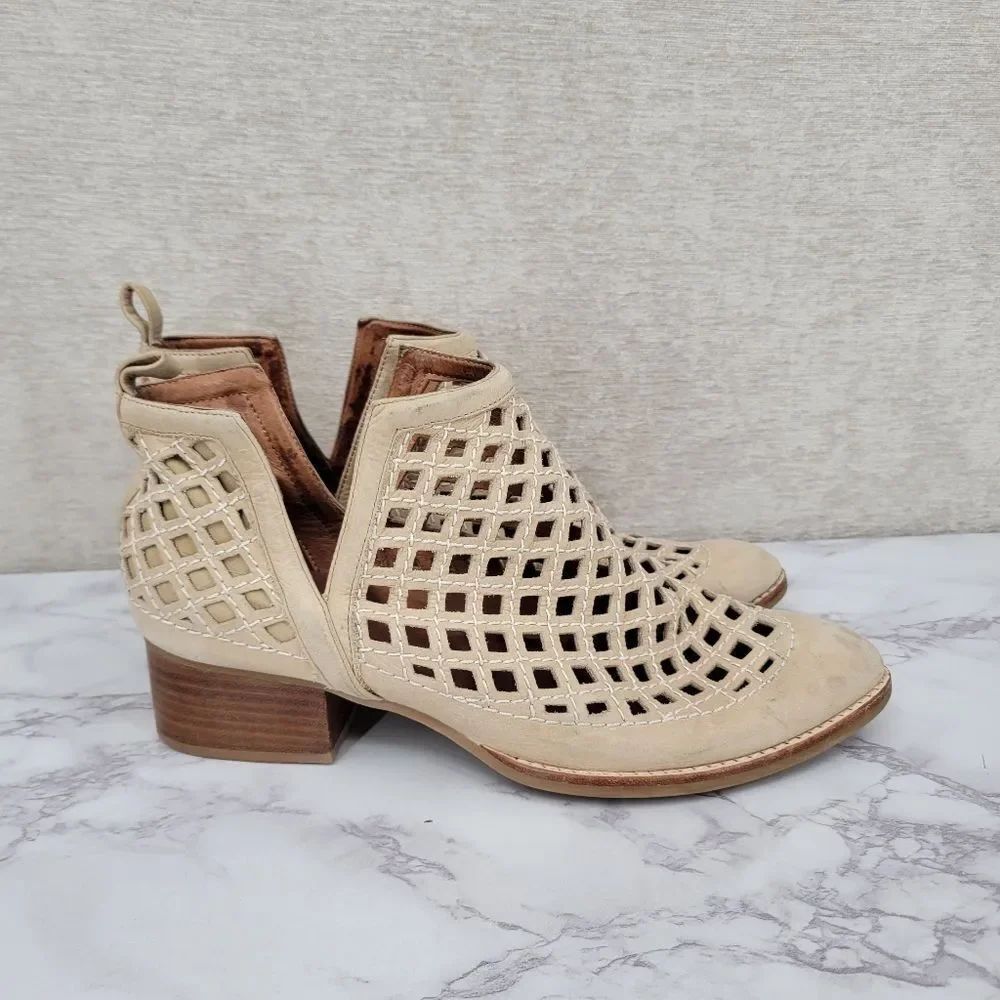 Jeffrey Campbell Taggart Tan Beige Laser Cutout Ankle Boots Booties